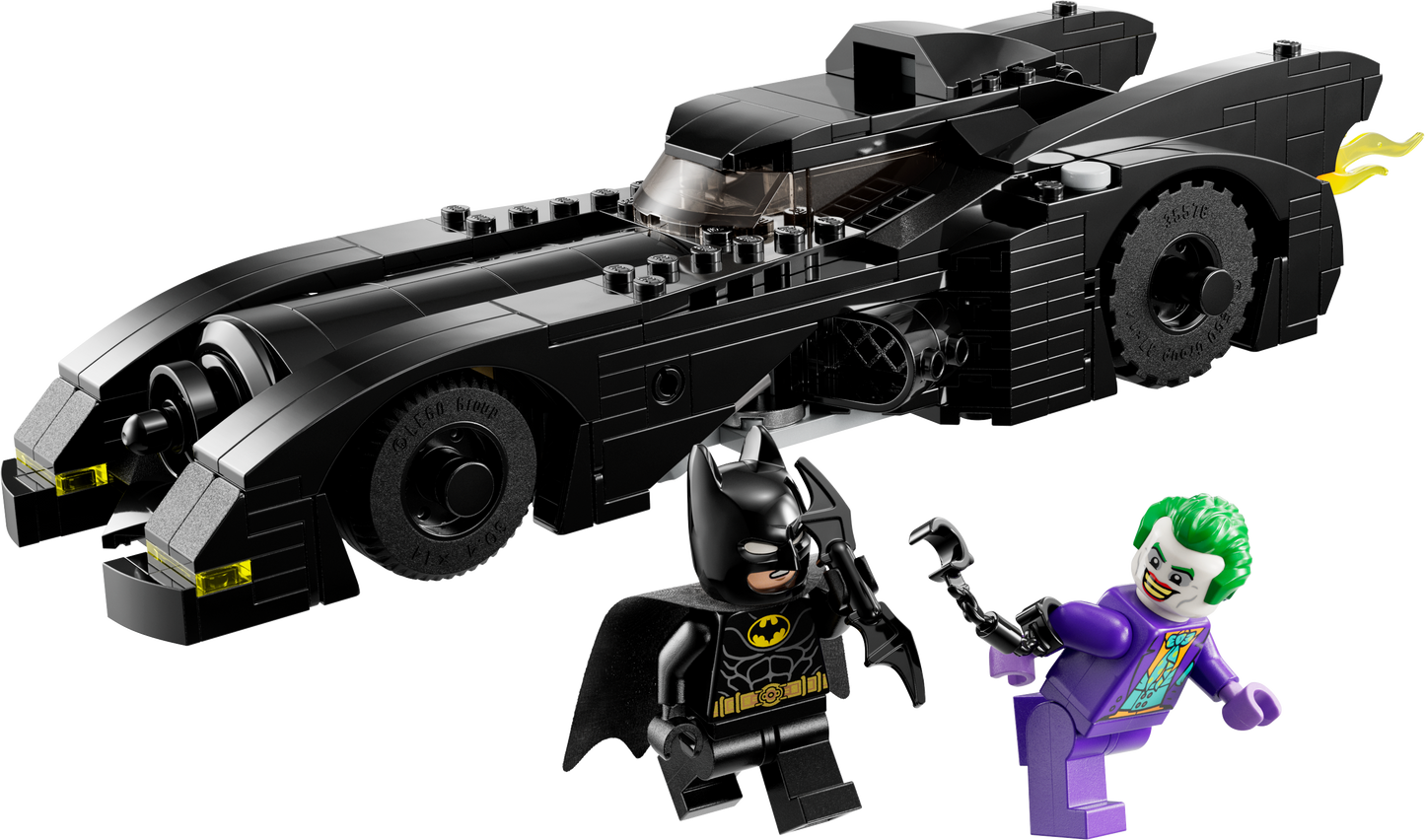 LEGO® Super Heroes 76224 Batmobile™: Batman™ verfolgt den Joker™